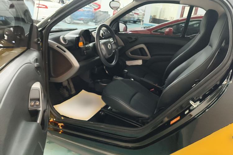 Used smart fortwo 2012 1.0 MHD Hardtop Standard Edition Driver Seat