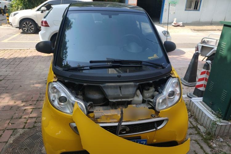 Used smart fortwo 2012 1.0 MHD Hardtop Comfort Edition Engine Bay