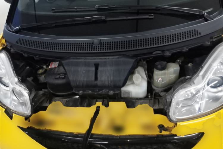 Used smart fortwo 2012 1.0 MHD Hardtop Standard Edition Engine Bay
