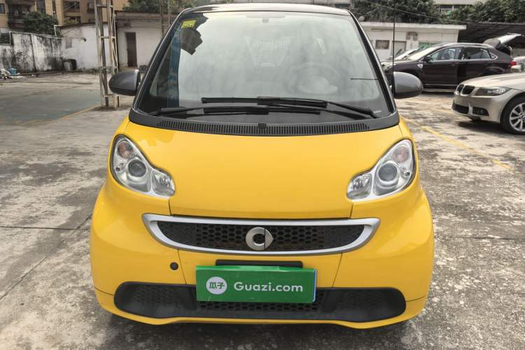 Used smart fortwo 2012 1.0 MHD Hardtop Comfort Edition Exterior 1