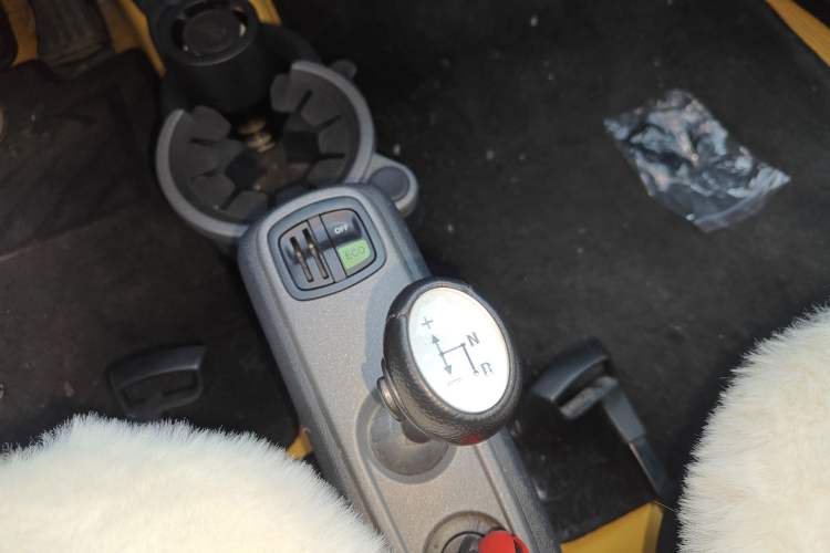 Used smart fortwo 2012 1.0 MHD Hardtop Comfort Edition Gear Lever
