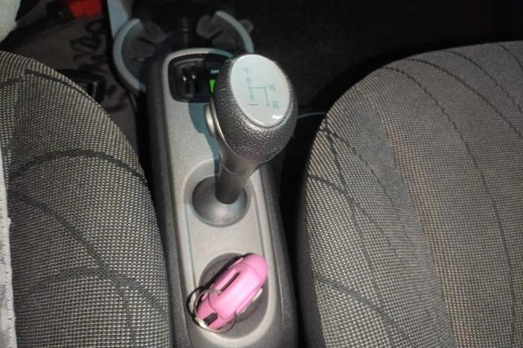 Used smart fortwo 2012 1.0 MHD Hardtop Passion Edition Gear Lever