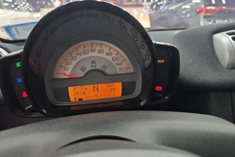 Used smart fortwo 2012 1.0 MHD Hardtop Comfort Edition Instrument Cluster