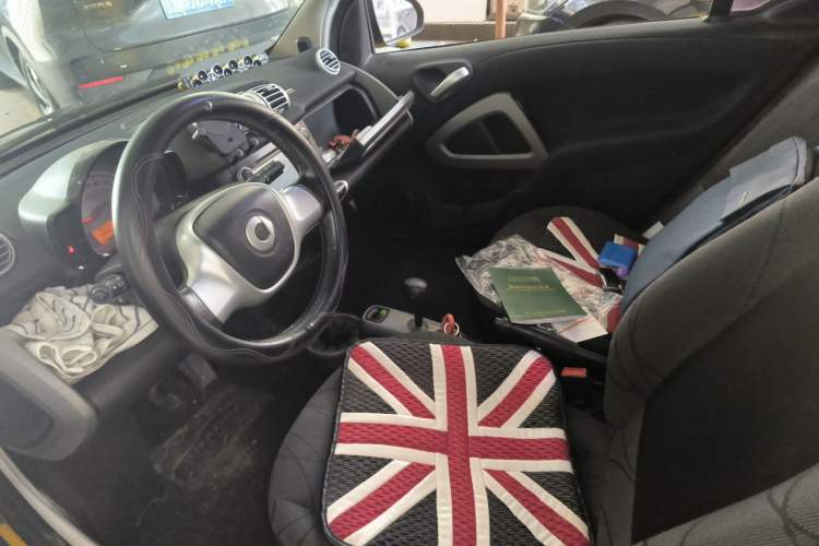 Used smart fortwo 2012 1.0 MHD Hardtop Passion Edition Left Front Seat