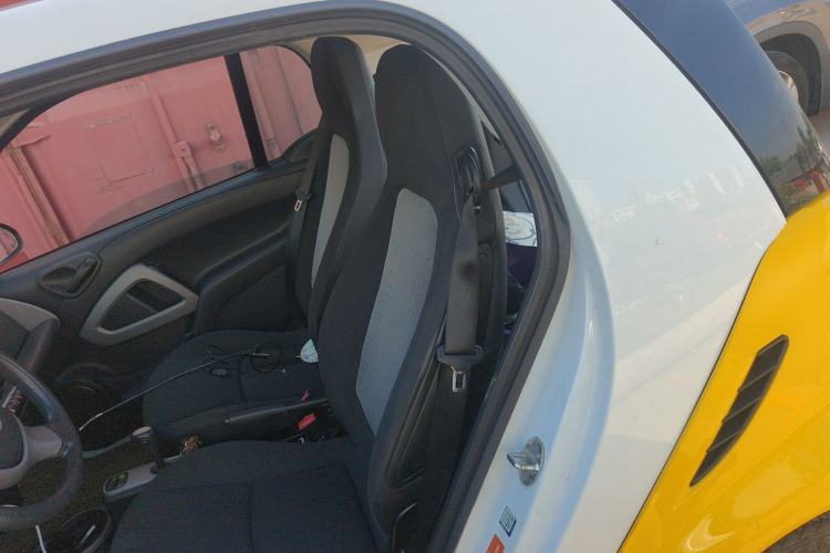 Used smart fortwo 2012 1.0 MHD Hardtop Standard Edition Left Rear Seat
