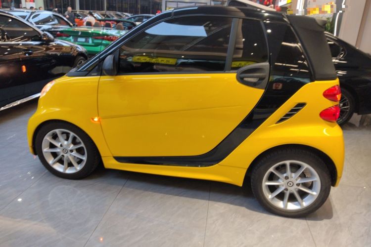 Used smart fortwo 2012 1.0 MHD Convertible Passion Edition Left Side