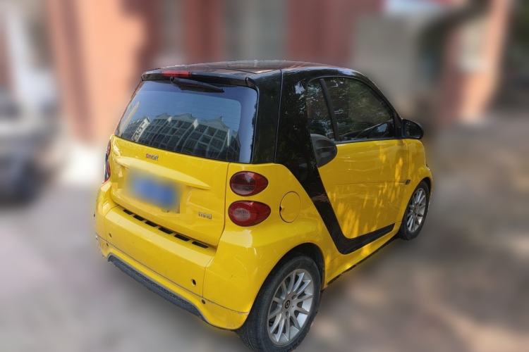 Used smart fortwo 2012 1.0 MHD Hardtop Comfort Edition Rear Right 45 Deg