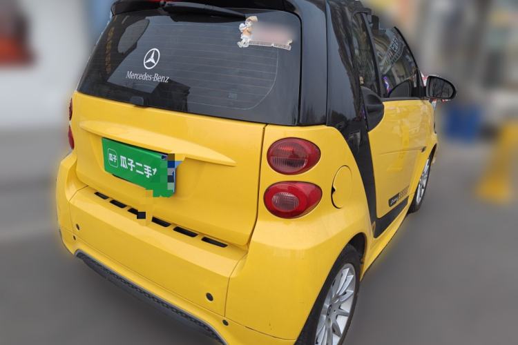 Used smart fortwo 2012 1.0 MHD Hardtop Comfort Edition Rear Right 45 Deg