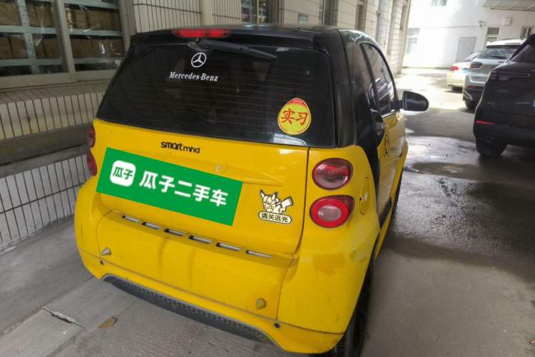 Used smart fortwo 2012 1.0 MHD Hardtop Passion Edition Rear Right 45 Deg