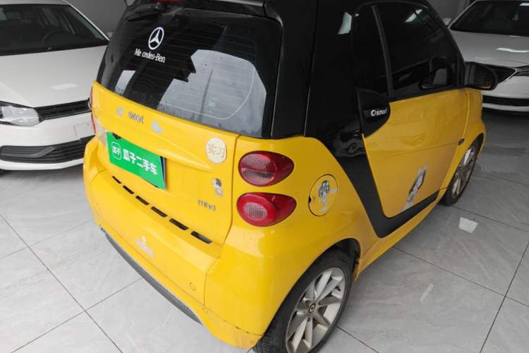 Used smart fortwo 2012 1.0 MHD Hardtop Passion Edition Rear Right 45 Deg