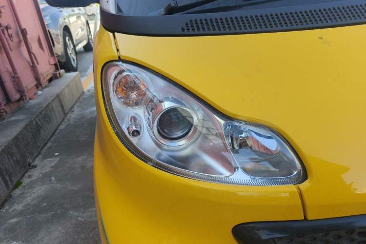 Used smart fortwo 2012 1.0 MHD Hardtop Standard Edition Right Front Headlight