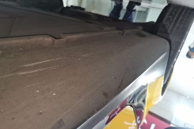 Used smart fortwo 2012 1.0 MHD Hardtop Standard Edition Right Side Sill