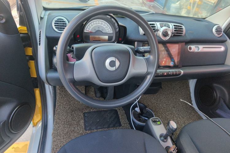 Used smart fortwo 2012 1.0 MHD Hardtop Standard Edition Steering Wheel