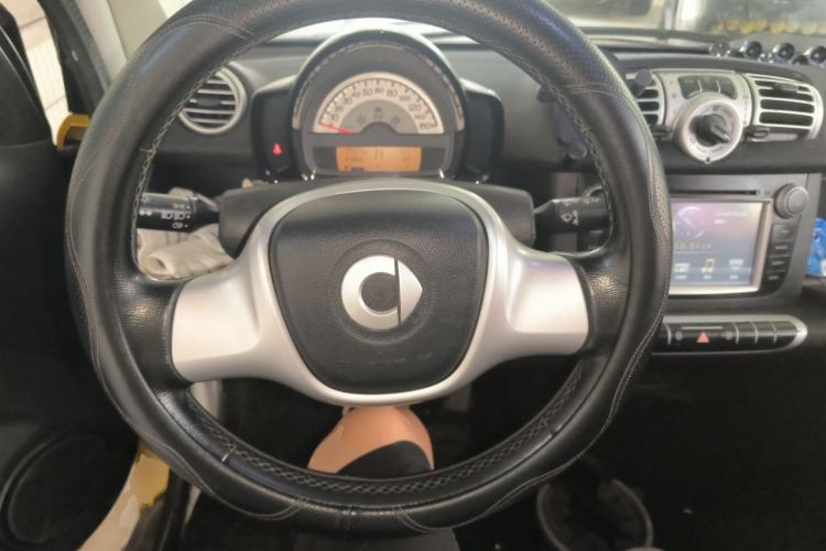 Used smart fortwo 2012 1.0 MHD Hardtop Passion Edition Steering Wheel