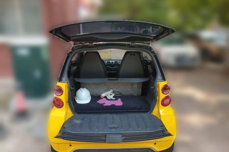 Used smart fortwo 2012 1.0 MHD Hardtop Comfort Edition Trunk
