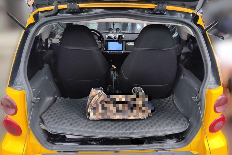 Used smart fortwo 2012 1.0 MHD Hardtop Standard Edition Trunk