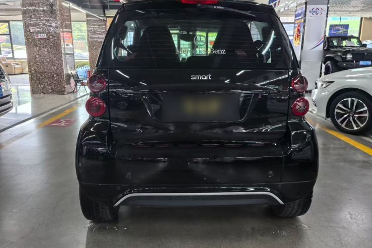 Used smart fortwo 2013 1.0T Hardtop Passion Edition Exterior 3