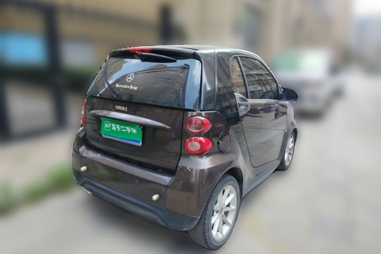 Used smart fortwo 2013 1.0 MHD New Year Special Edition Rear Right 45 Deg