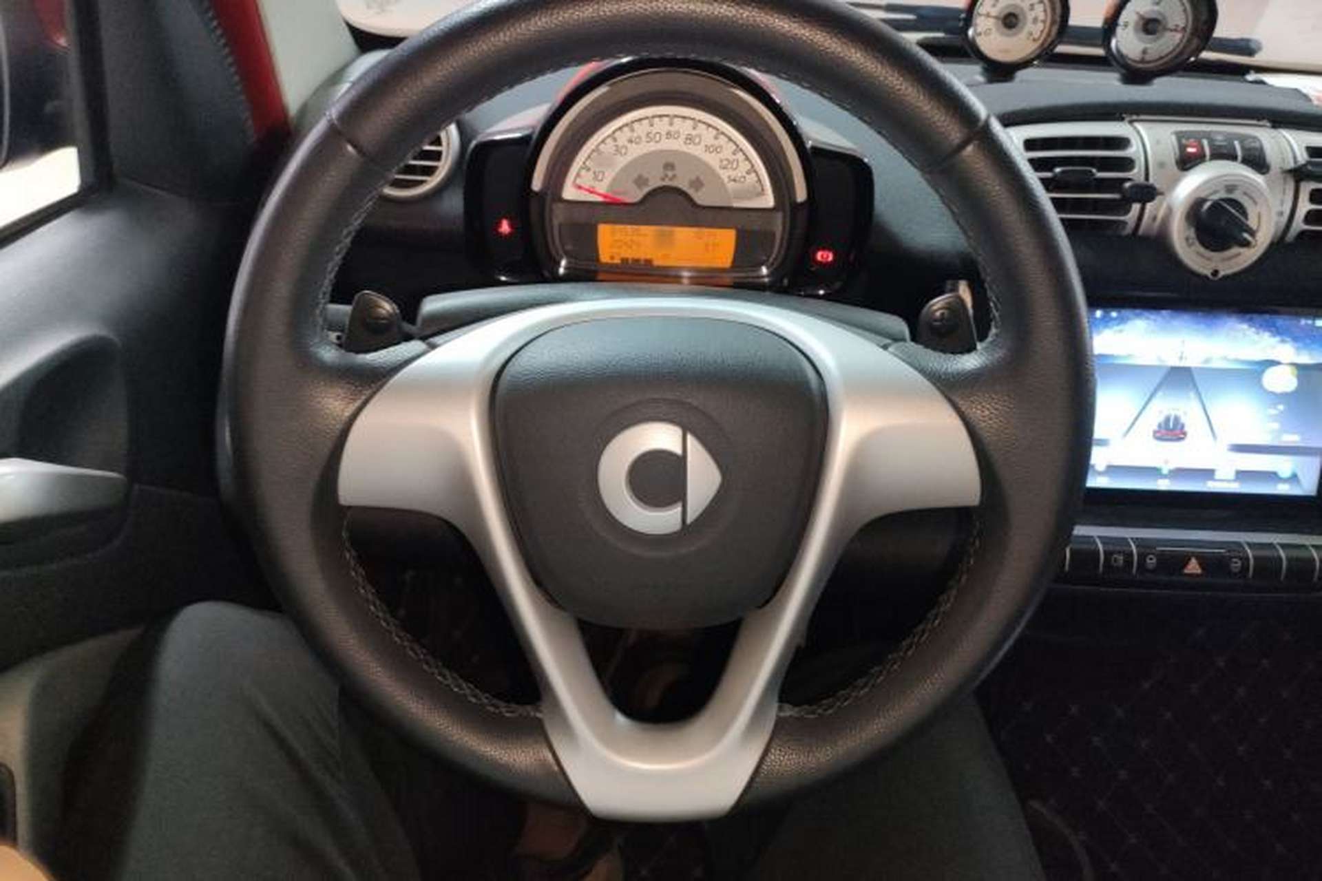 Used smart fortwo 2013 1.0T Hardtop Passion Edition Steering Wheel