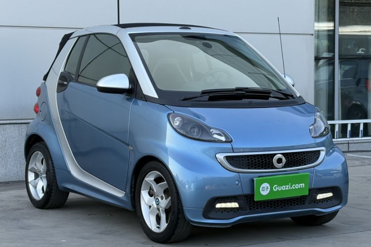 Used smart fortwo 2013 1.0T Convertible Passion Edition Exterior 1