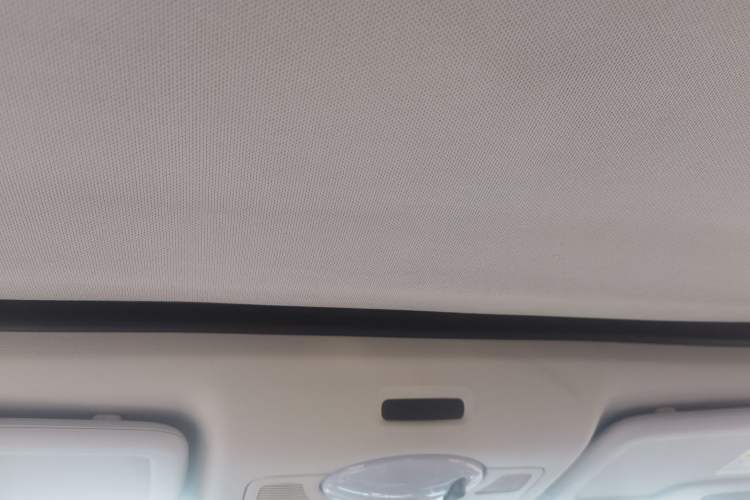 Used smart fortwo 2013 1.0T Convertible Passion Edition Headliner