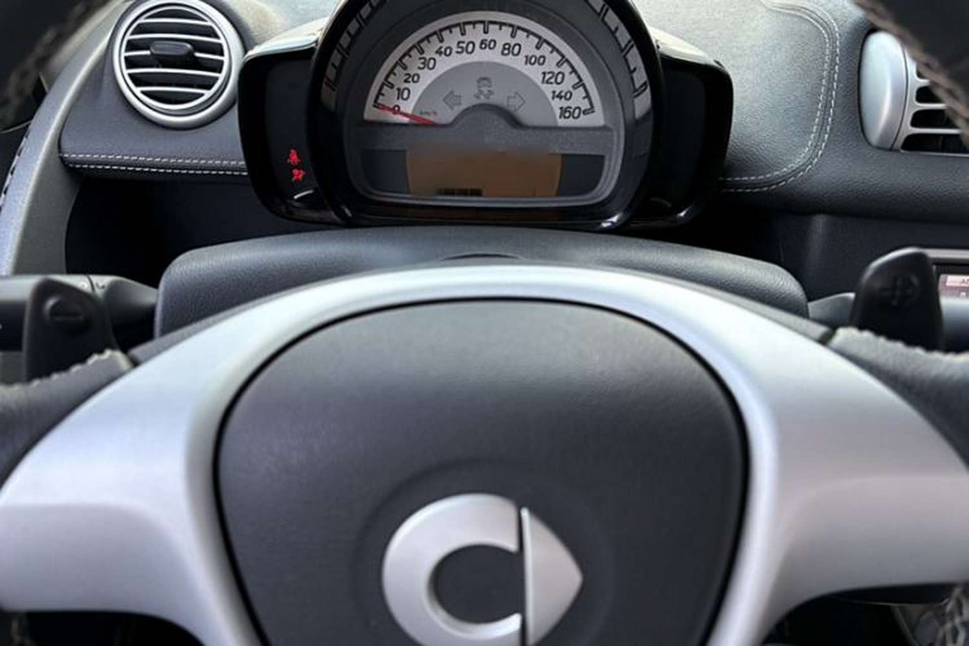 Used smart fortwo 2013 1.0T Convertible Passion Edition Instrument Cluster