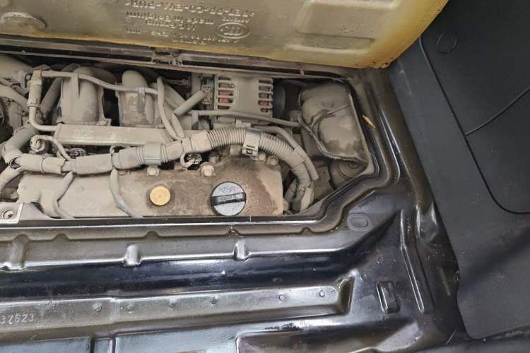 Used smart fortwo 2013 1.0 MHD Hardtop Chocolate Special Edition Engine Bay Left