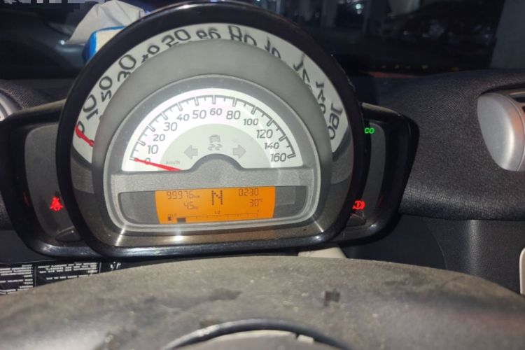 Used smart fortwo 2013 1.0 MHD Hardtop Chocolate Special Edition Instrument Cluster