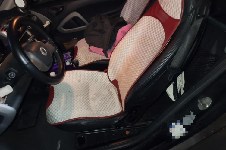 Used smart fortwo 2013 1.0 MHD Hardtop Chocolate Special Edition Left Front Seat