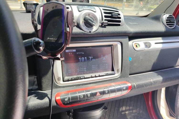 Used smart fortwo 2013 1.0T Hardtop Passion Edition Audio And AC Panel