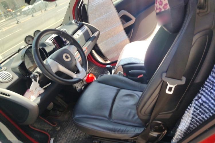 Used smart fortwo 2013 1.0T Hardtop Passion Edition Left Front Seat