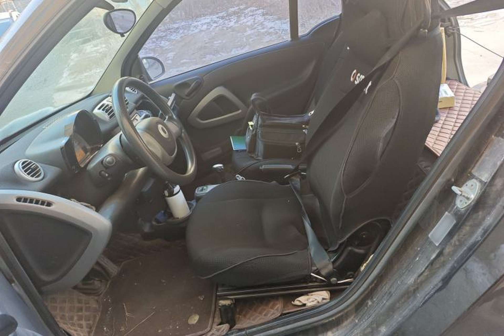 Used smart fortwo 2013 1.0 MHD Hardtop Chocolate Special Edition Left Front Seat