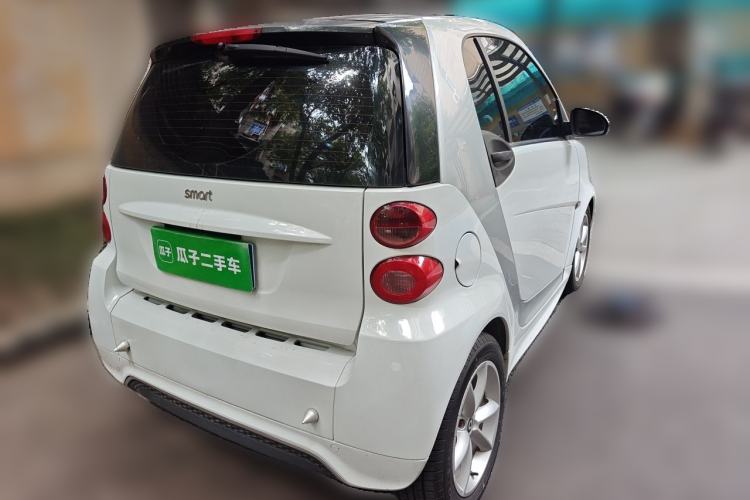 Used smart fortwo 2013 1.0T Hardtop Passion Edition Rear Right 45 Deg