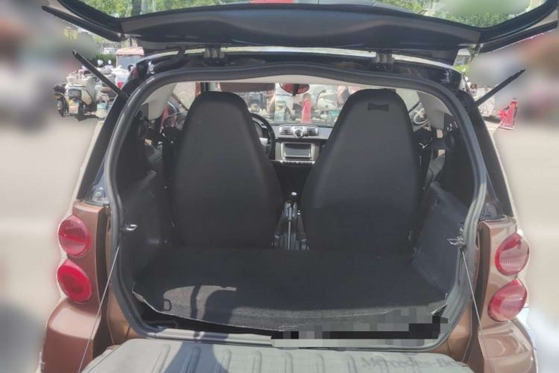 Used smart fortwo 2013 1.0 MHD Hardtop Chocolate Special Edition Trunk