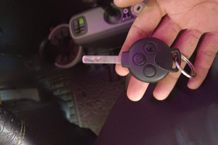 Used smart fortwo 2013 1.0 MHD Hardtop City Ranger Special Edition Vehicle Key