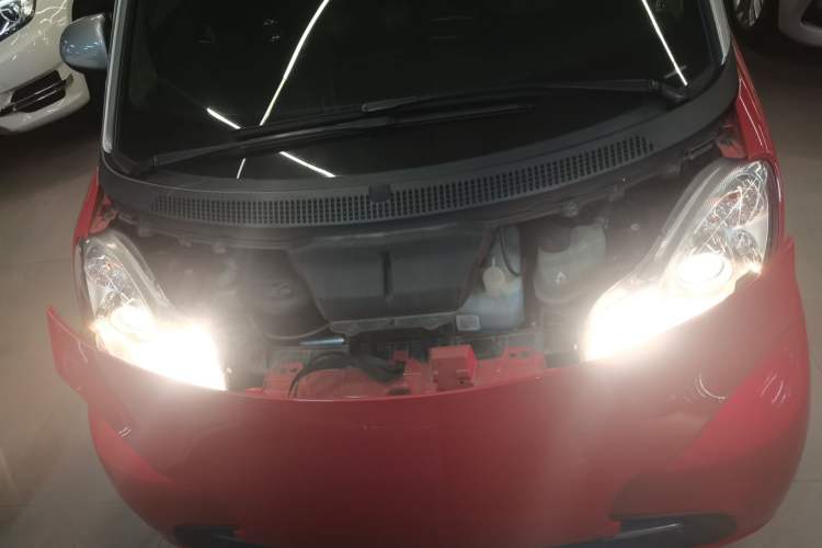 Used smart fortwo 2013 1.0T Hardtop Passion Edition Engine Bay