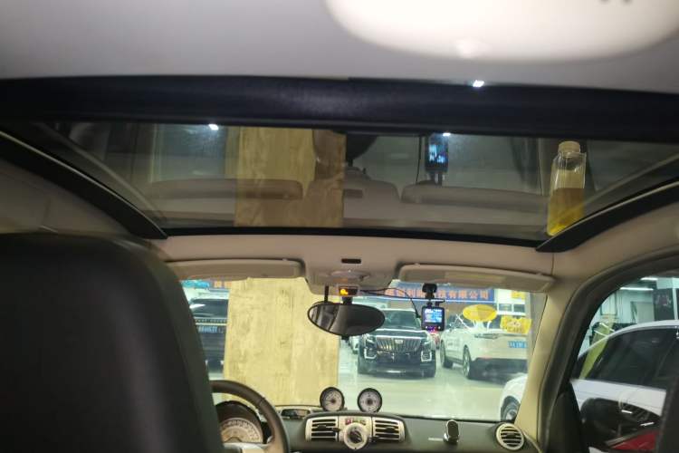 Used smart fortwo 2013 1.0T Hardtop Passion Edition Headliner