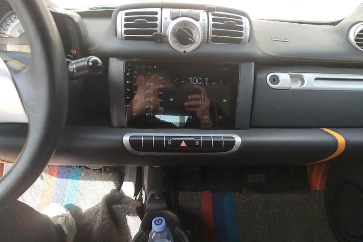 Used smart fortwo 2013 1.0T Hardtop City Ranger Special Edition Audio And AC Panel