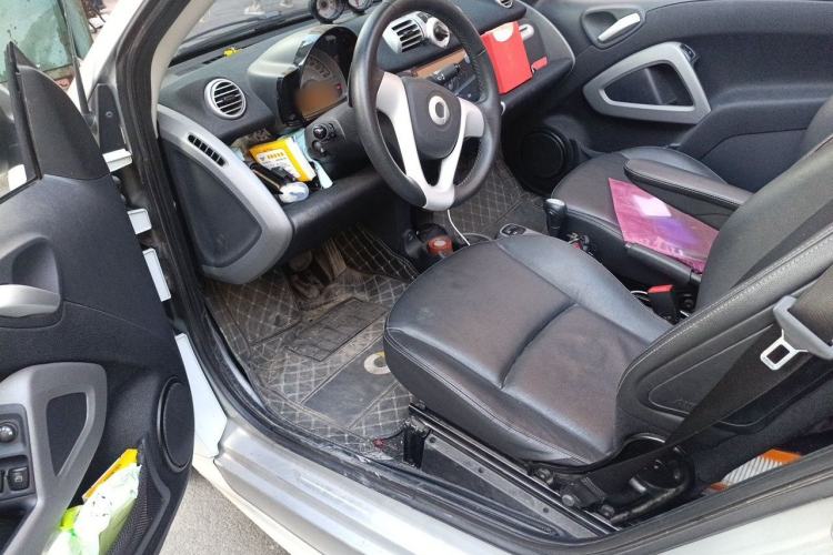 Used smart fortwo 2013 1.0T Convertible Passion Edition Driver Seat