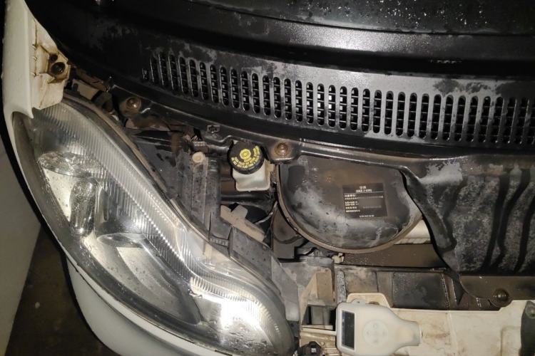Used smart fortwo 2013 1.0T Hardtop Passion Edition Engine Bay Right