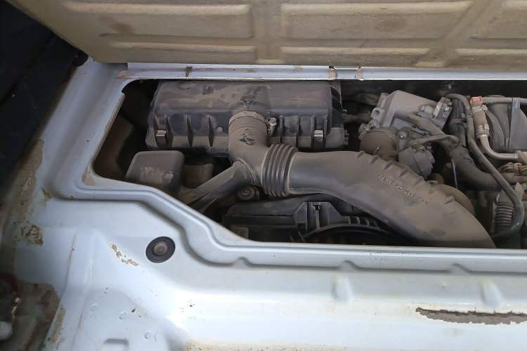 Used smart fortwo 2013 1.0T Hardtop Passion Edition Engine Bay Right
