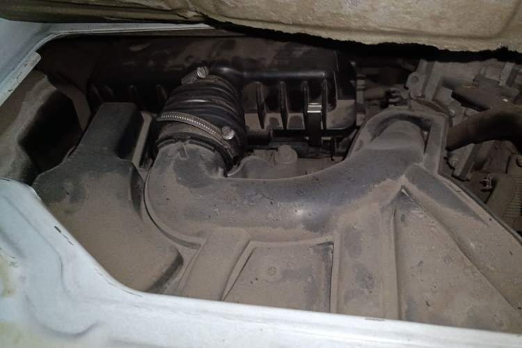 Used smart fortwo 2013 1.0T Hardtop Ice Cool Special Edition Engine Bay Right