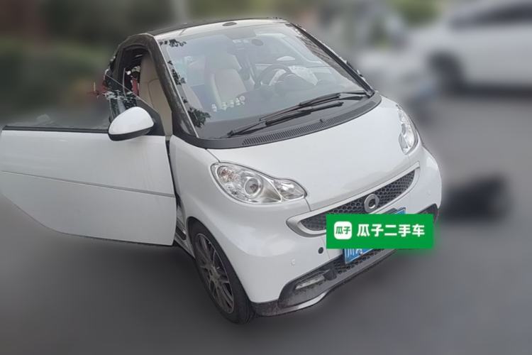 Used smart fortwo 2013 1.0T Convertible Passion Edition Front Right 45 Deg