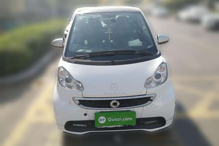 Used smart fortwo 2013 1.0T Hardtop Passion Edition Front