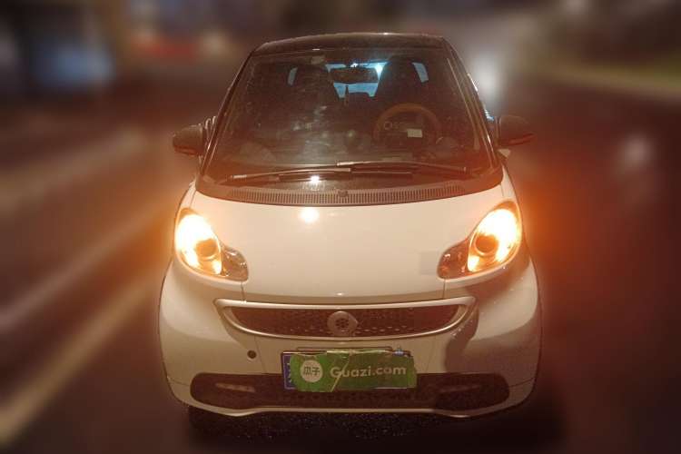 Used smart fortwo 2013 1.0T Hardtop Passion Edition Front