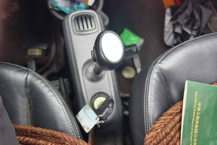 Used smart fortwo 2013 1.0T Hardtop Passion Edition Gear Lever