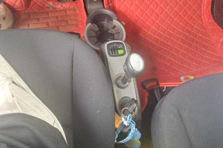 Used smart fortwo 2013 1.0 MHD New Year Special Edition Gear Lever