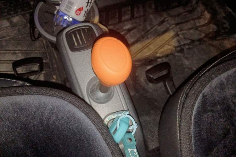 Used smart fortwo 2013 1.0T Hardtop Passion Edition Gear Lever