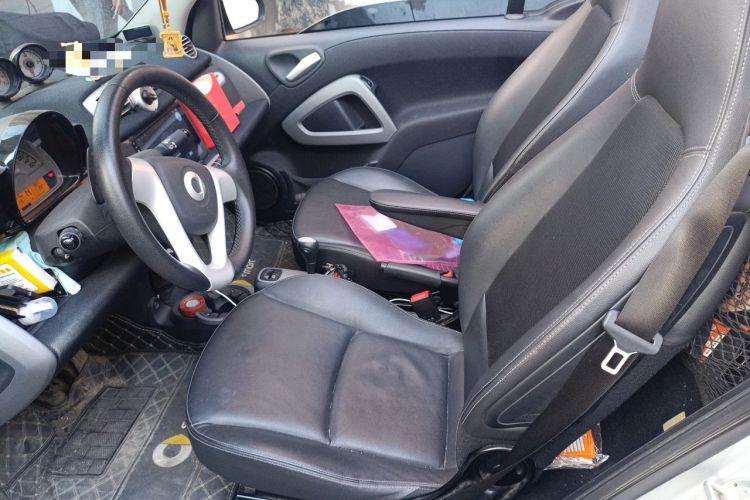 Used smart fortwo 2013 1.0T Convertible Passion Edition Left Front Seat