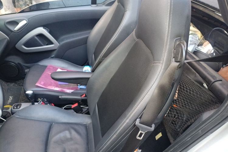 Used smart fortwo 2013 1.0T Convertible Passion Edition Left Rear Seat